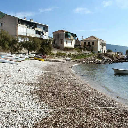 Apartment With Wifi Komiza, Vis - 8911