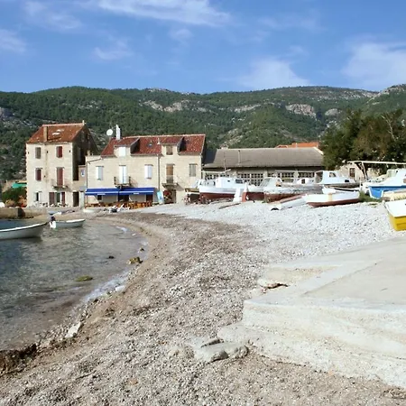 Apartment With Wifi Komiza, Vis - 8911