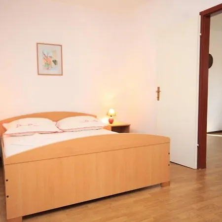 With Wifi Komiza, Vis - 8911 Apartment Komiza