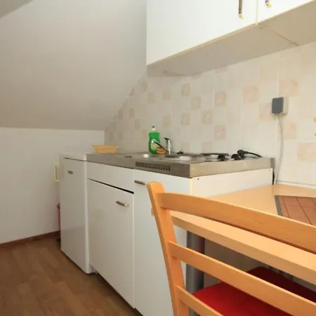 With Wifi Komiza, Vis - 8911 Appartement Komiža