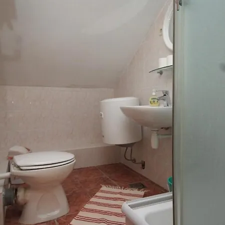 With Wifi Komiza, Vis - 8911 Apartman *