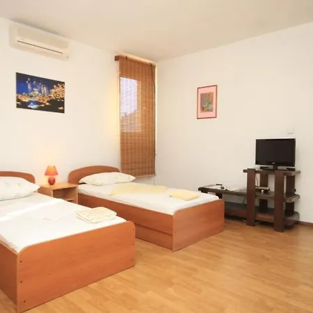 Apartman With Wifi Komiza, Vis - 8911 Komiza