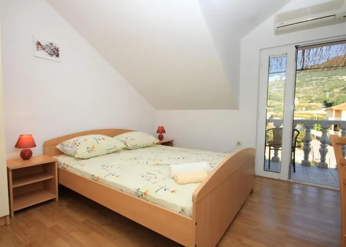 With Wifi Komiza, Vis - 8911 Apartamento Komiža
