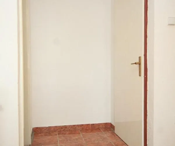 Apartamento With Wifi Komiza, Vis - 8911 Komiža