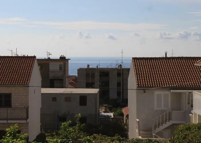 With Wifi Komiza, Vis - 8911 Apartamento *